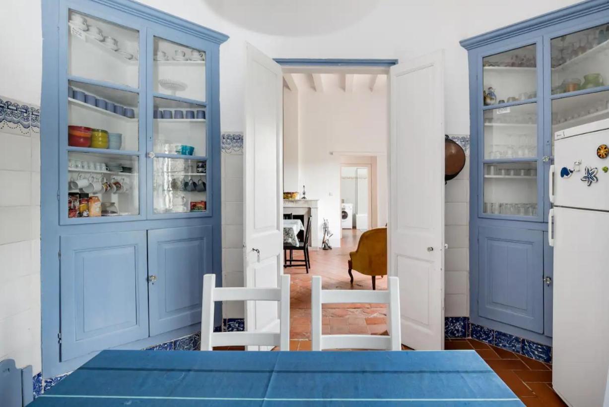 أليلا Can Rovira - Stunning Neoclassical Mansion, Just 20 Min Drive From Barcelona City Center, Ideal For Groups And Families المظهر الخارجي الصورة