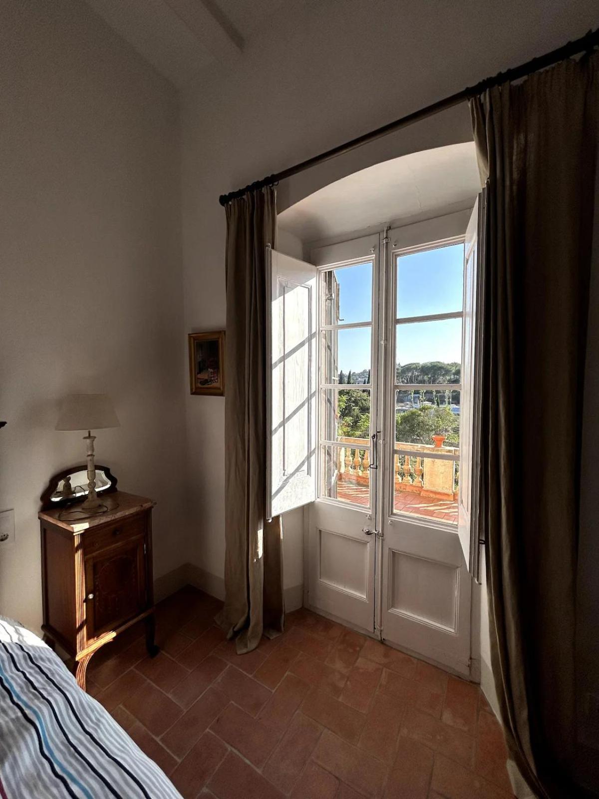 أليلا Can Rovira - Stunning Neoclassical Mansion, Just 20 Min Drive From Barcelona City Center, Ideal For Groups And Families المظهر الخارجي الصورة