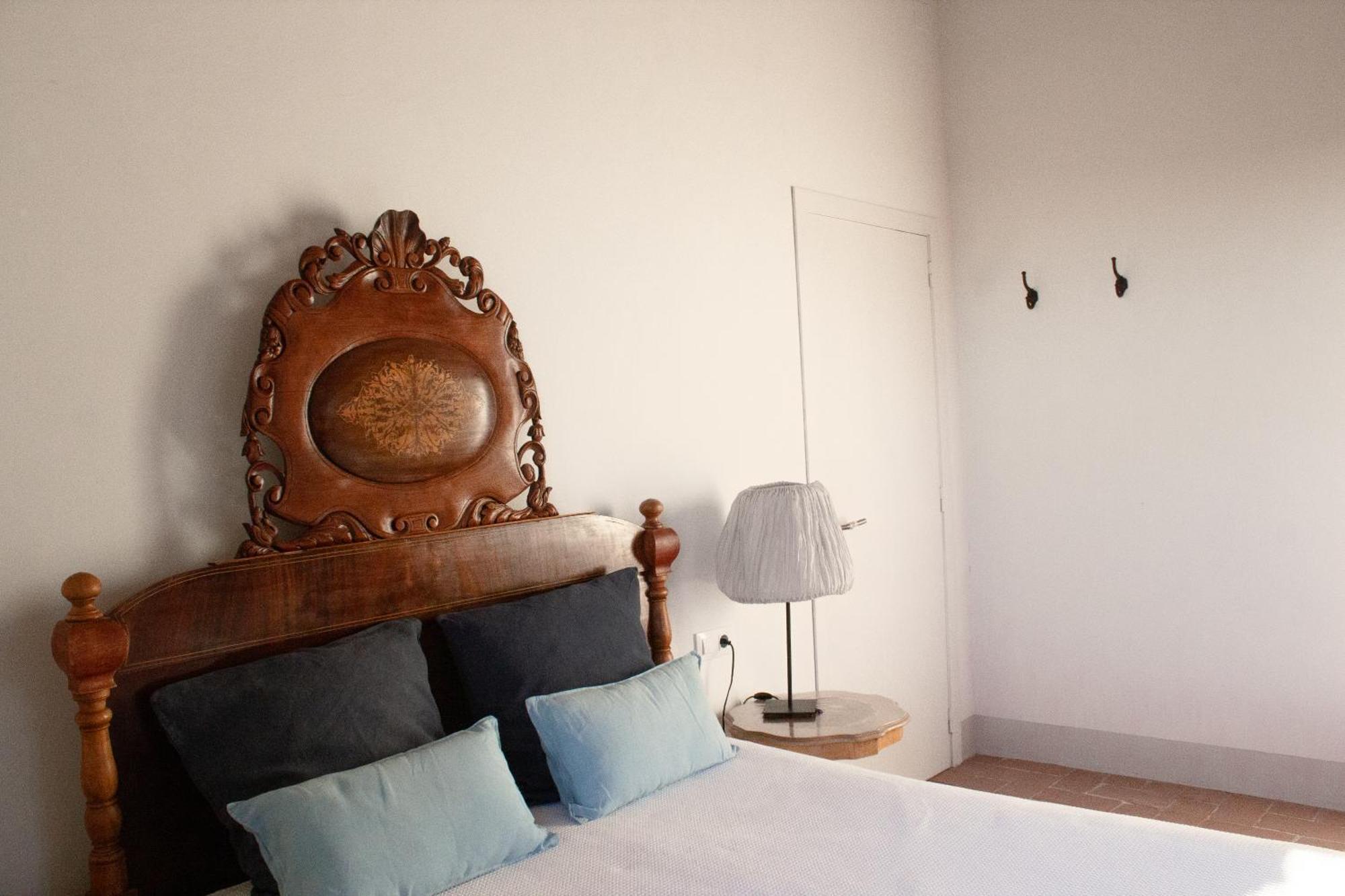 أليلا Can Rovira - Stunning Neoclassical Mansion, Just 20 Min Drive From Barcelona City Center, Ideal For Groups And Families المظهر الخارجي الصورة